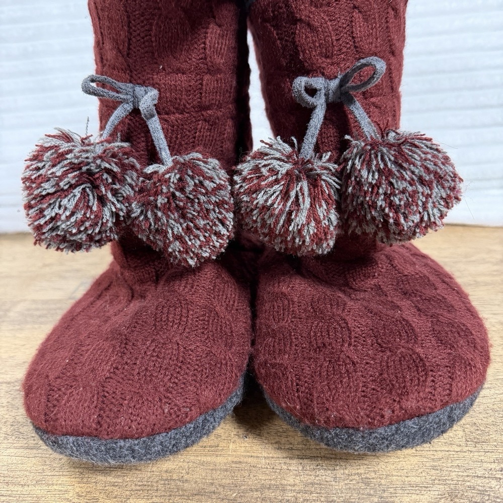 Cuddl Duds Fleece Lined Bootie Slippers‎ w/ Foam Insole Deep Wine Medium 7/8